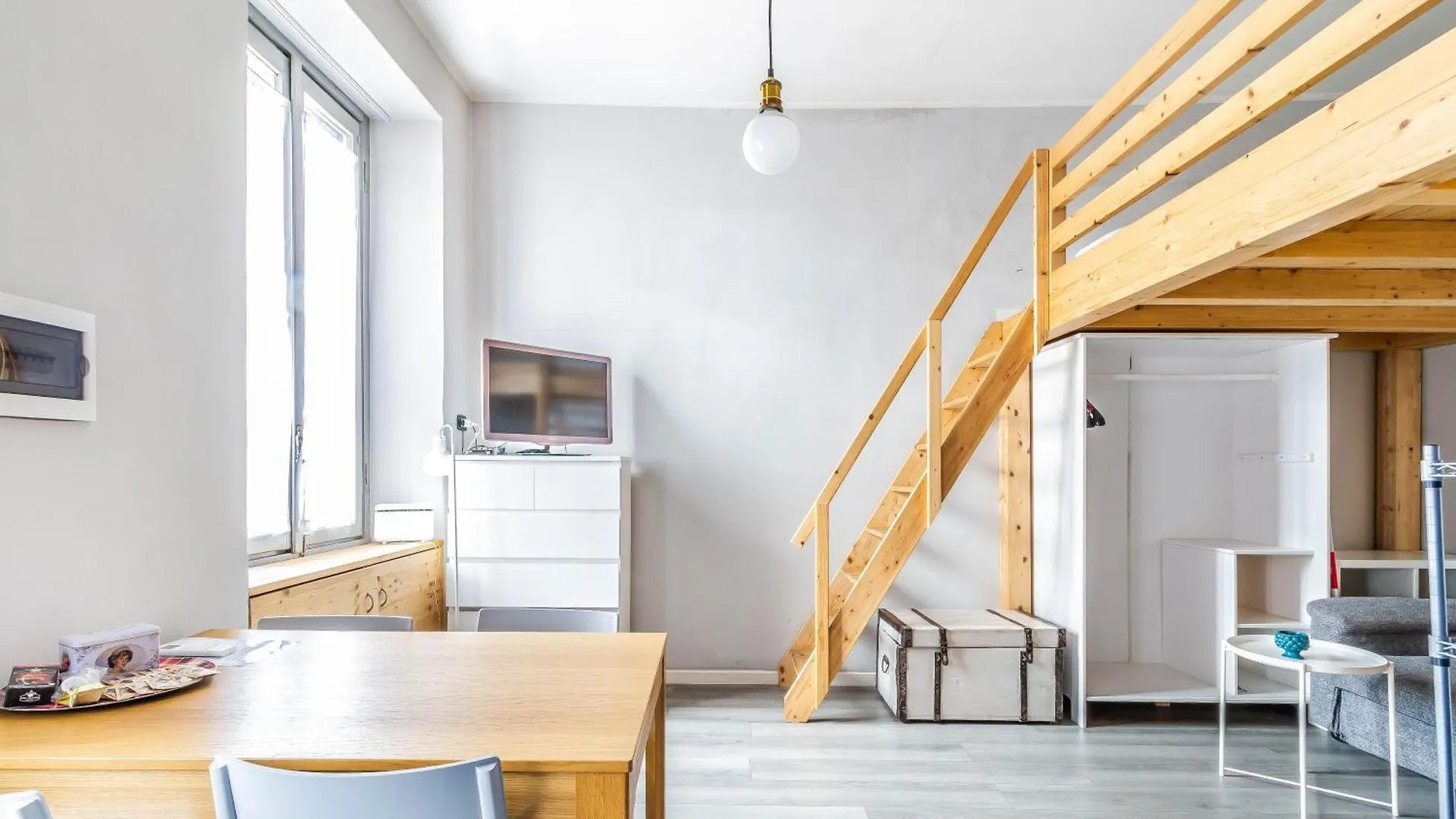 Apartment Domusmi Leoncavallo-43 Milan