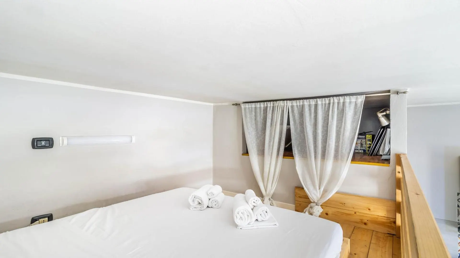 Apartment Domusmi Leoncavallo-43 Milan